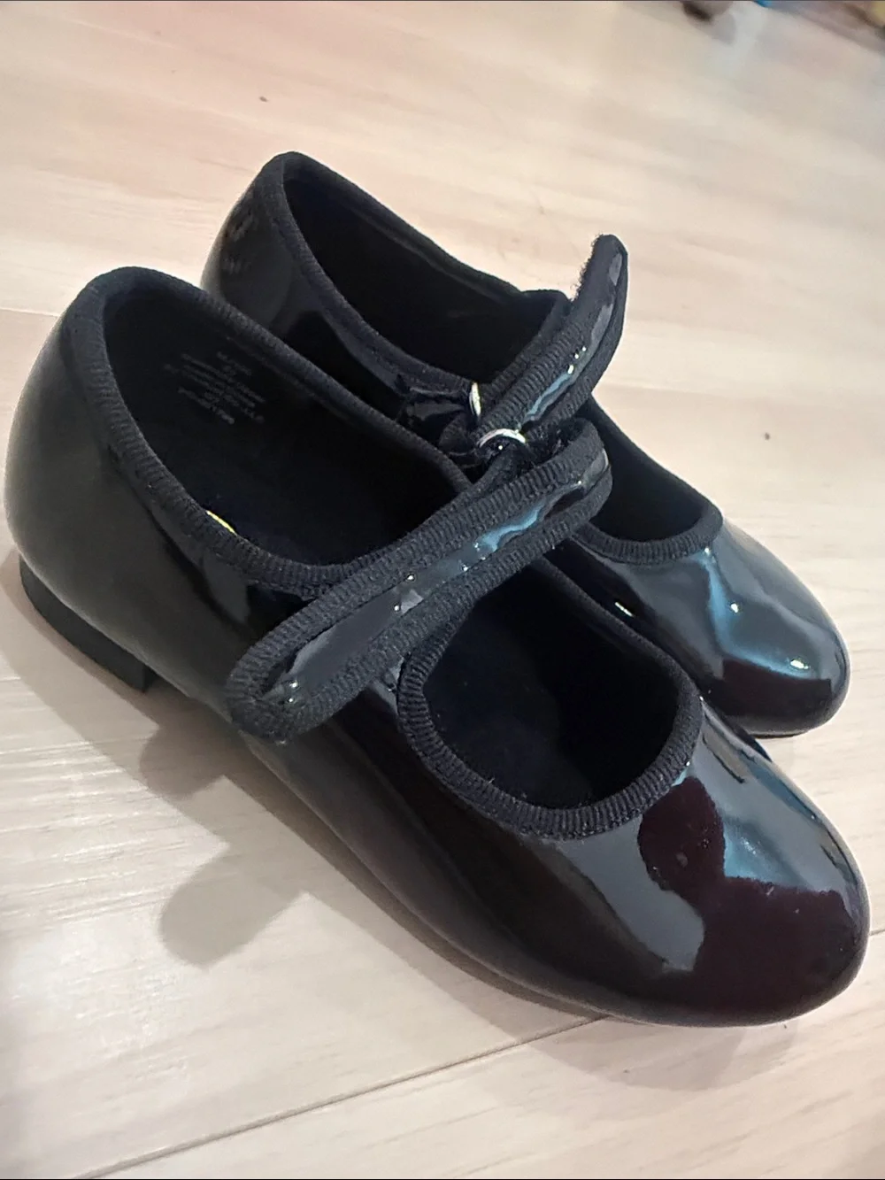 Girls' Black Patent Mary Jane Shoes with Strap Tap shoes